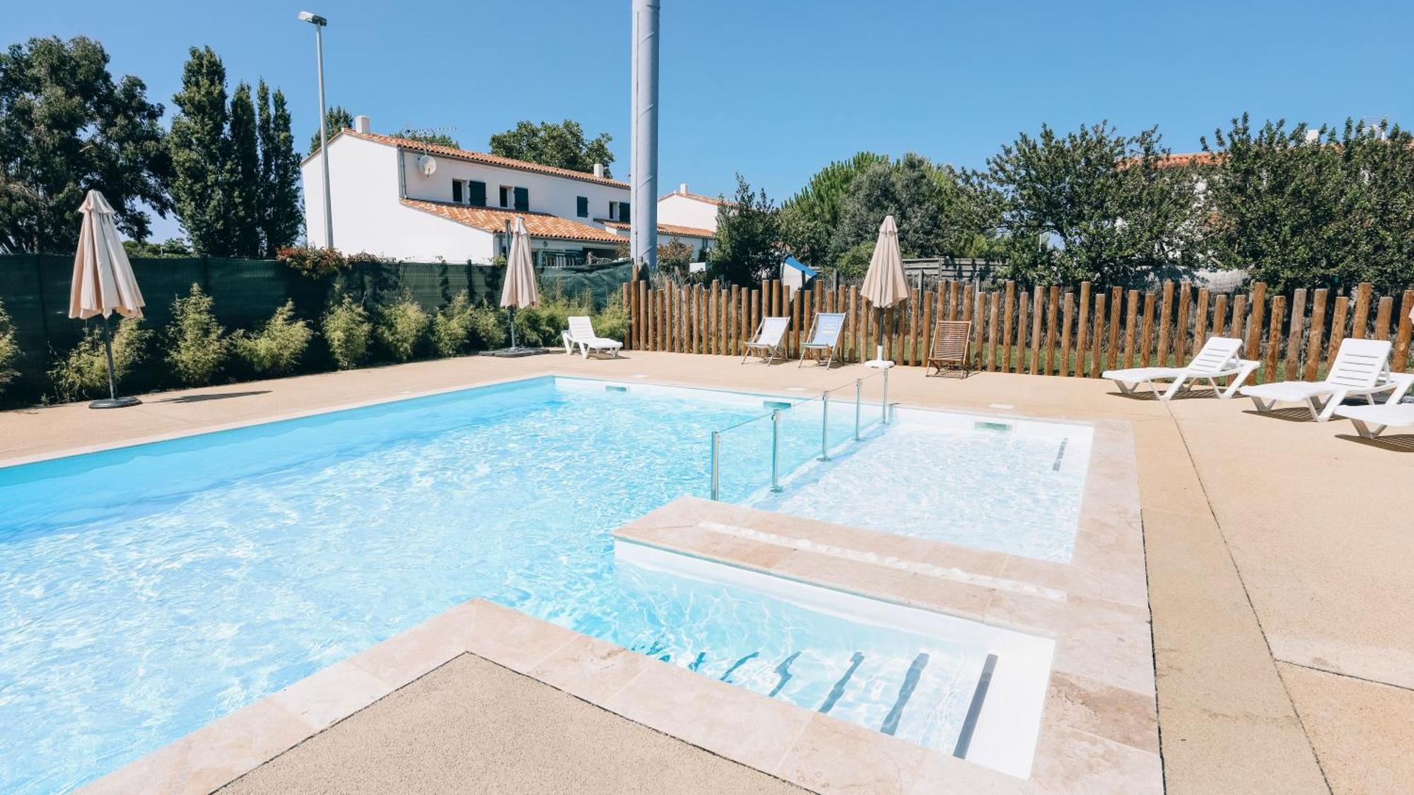 Camping La Pree Les Portes-en-Re Eksteriør bilde