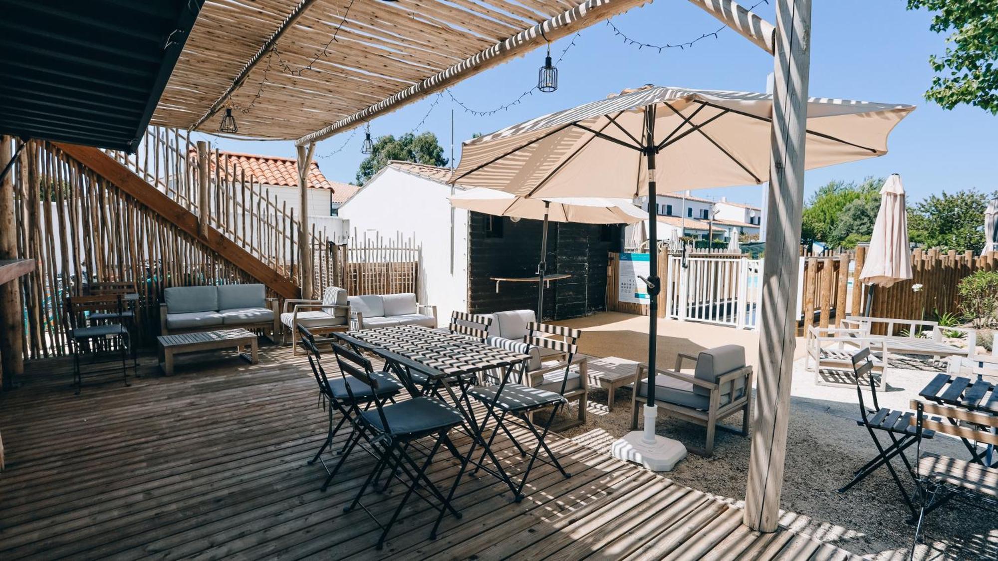 Camping La Pree Les Portes-en-Re Eksteriør bilde