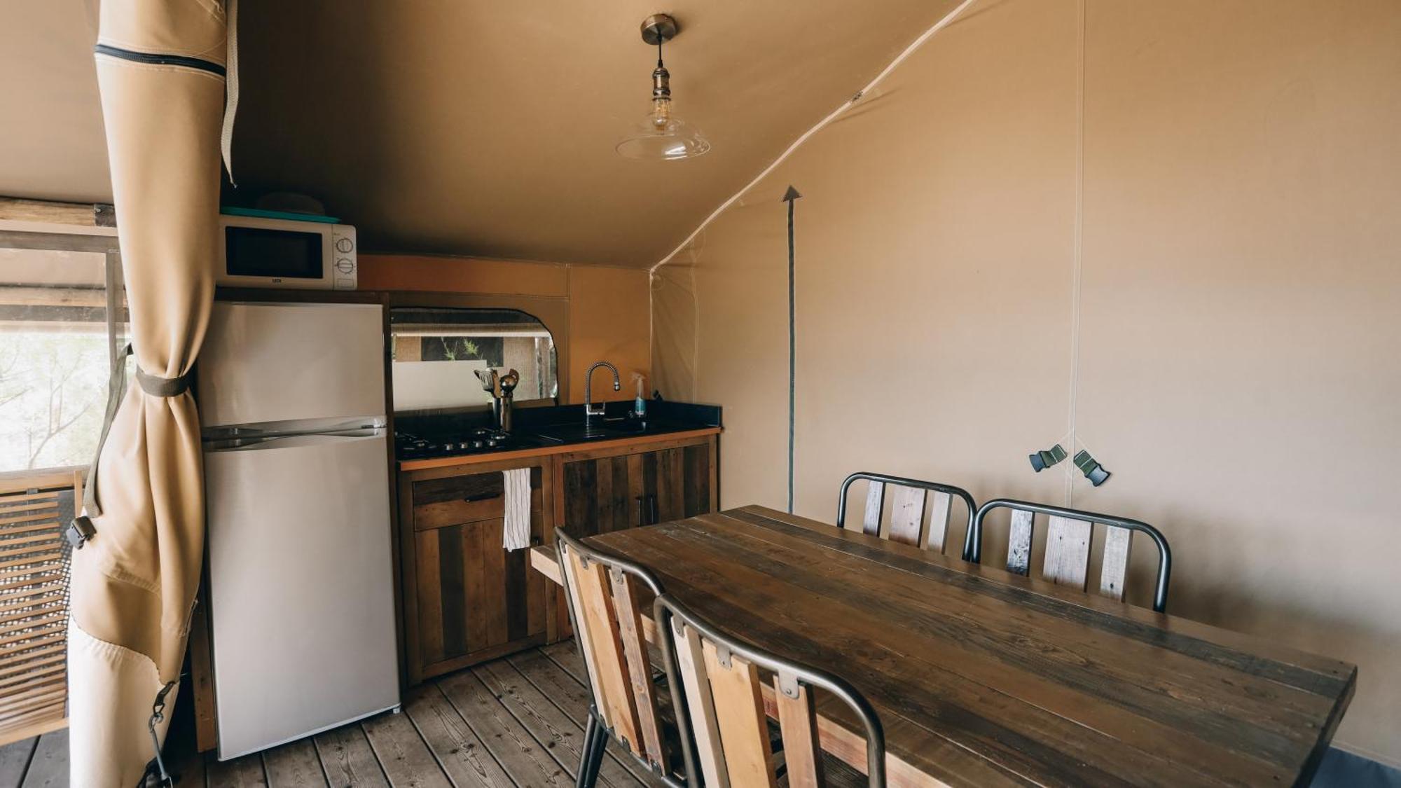 Camping La Pree Les Portes-en-Re Rom bilde