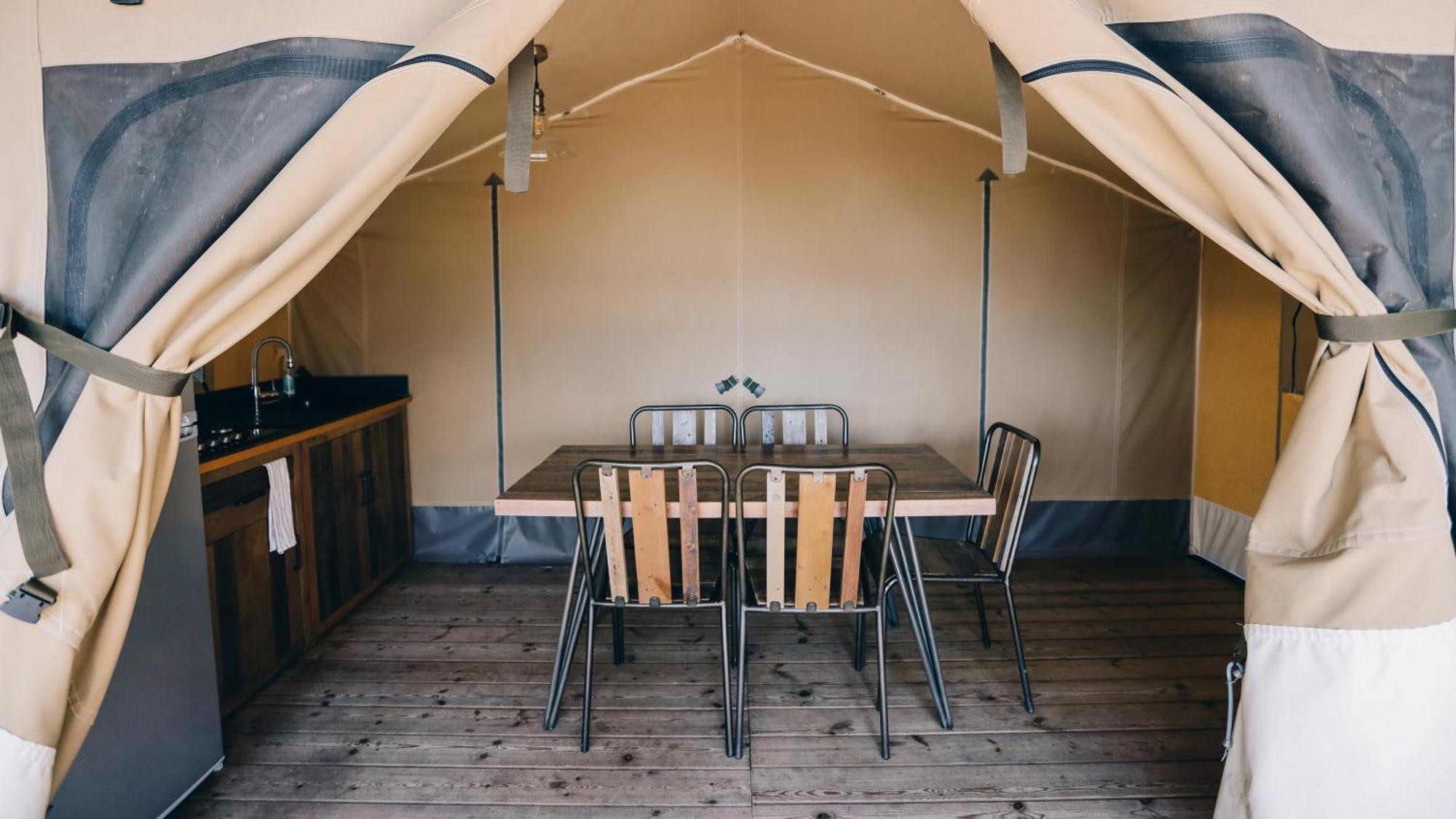 Camping La Pree Les Portes-en-Re Rom bilde